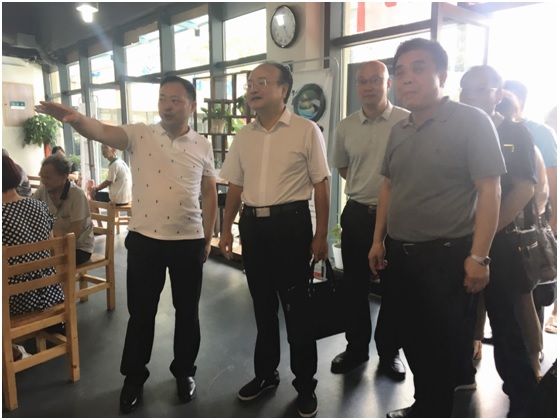 省国资委杨平副主任率队考察乐动平台_乐动（中国）侨亚文明窗口申报工作