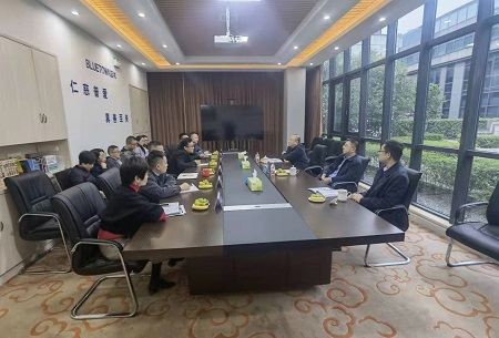 乐动平台_乐动（中国）总裁刘志刚带队赴发展春华乐动平台_乐动（中国）开展调研
