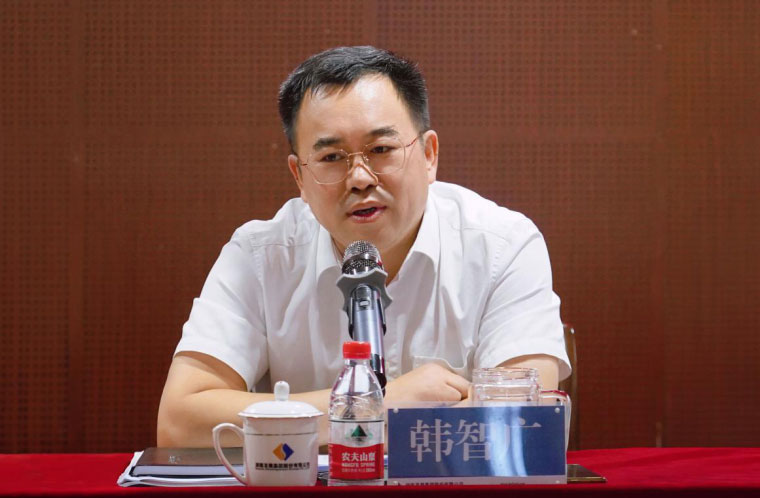 乐动平台_乐动（中国）召开总部定员工作动员部署会议